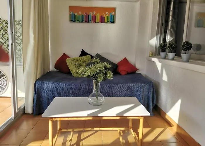 Edificio Apolo 4 * Κάλπε